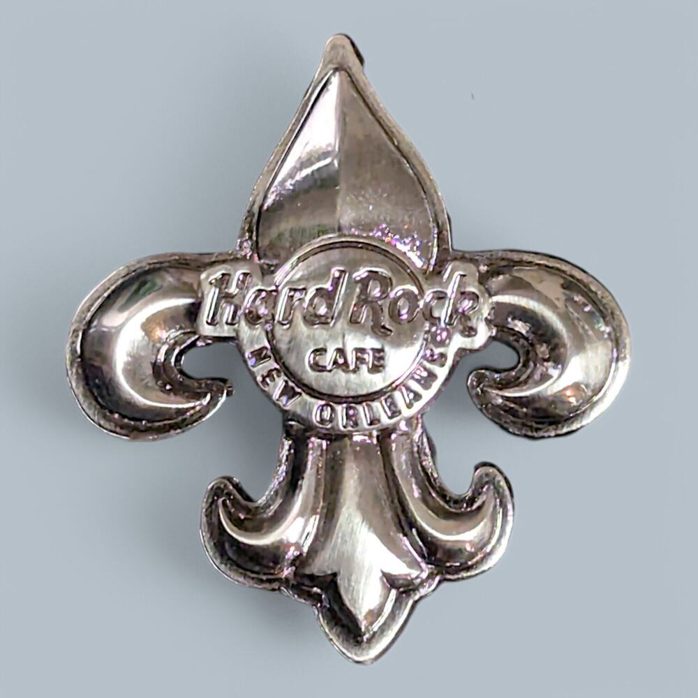 Hard Rock Pin 2009 New Orleans 3D Fleur De Lis Silver Tone